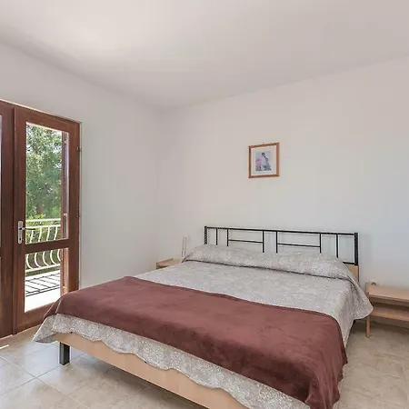 Ksenia Apartment