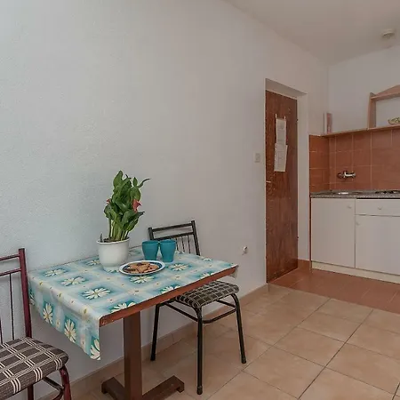 Ksenia Apartment